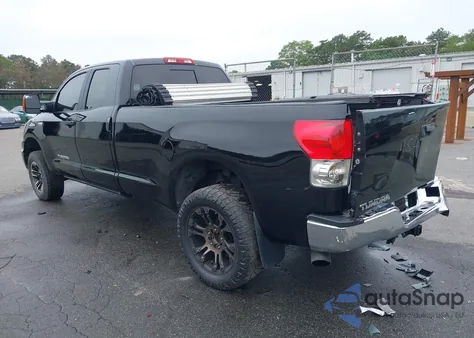 2008 Toyota Tundra Base 5.7L V8 из США, поврежденный, VIN 5TFCV54118X008528